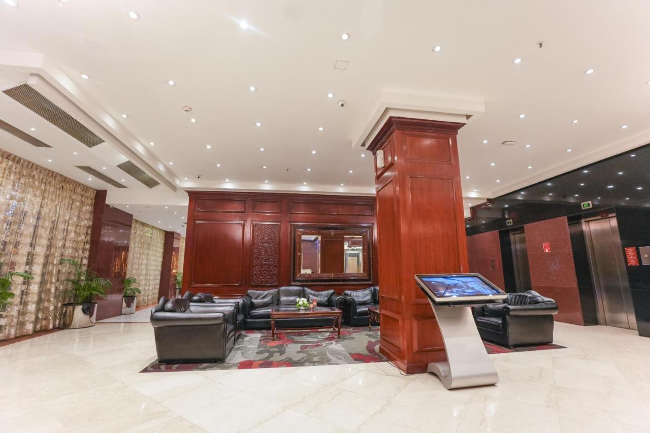 Hotel Sarina Дака Екстериор снимка