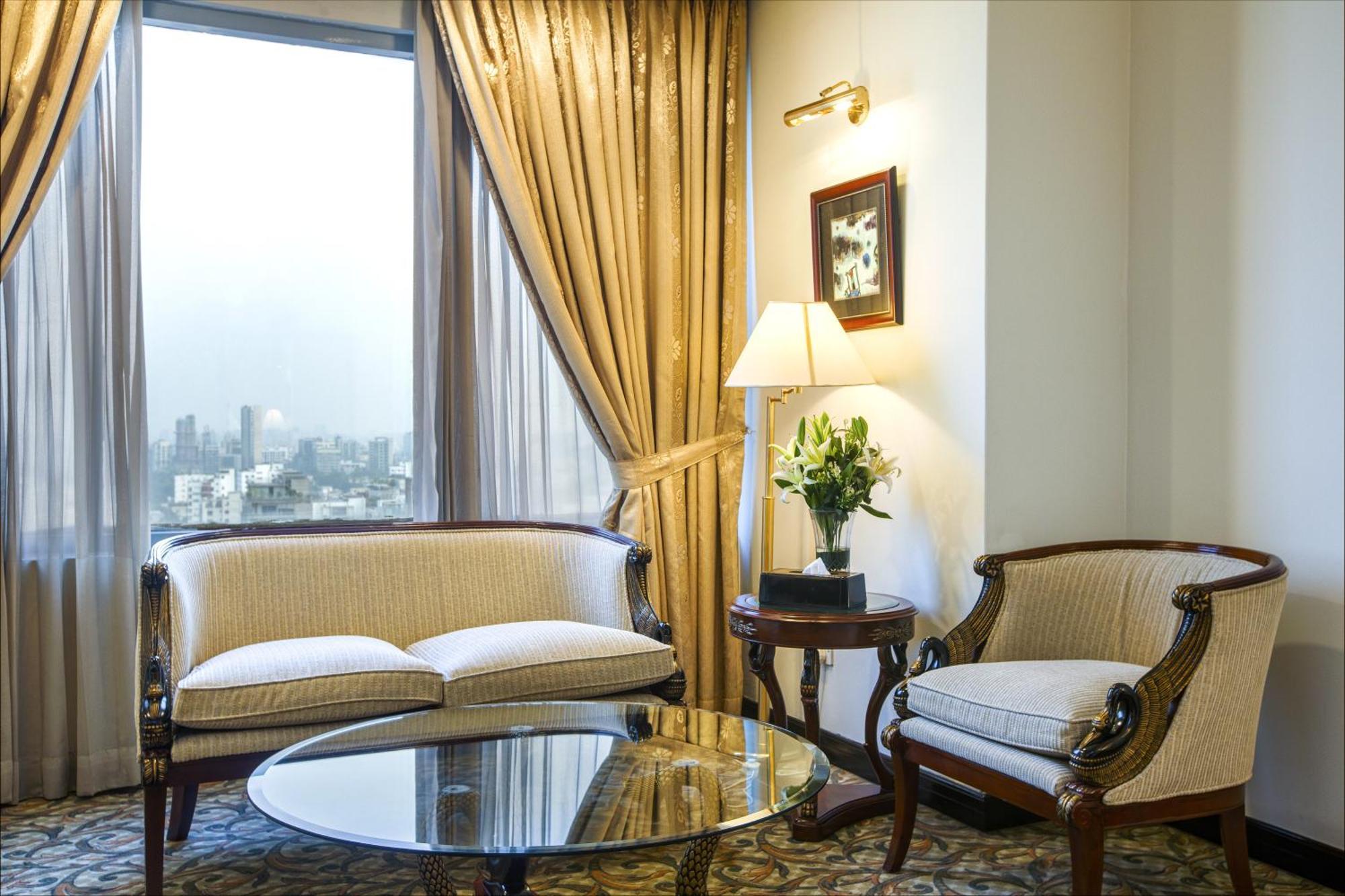 Hotel Sarina Дака Екстериор снимка